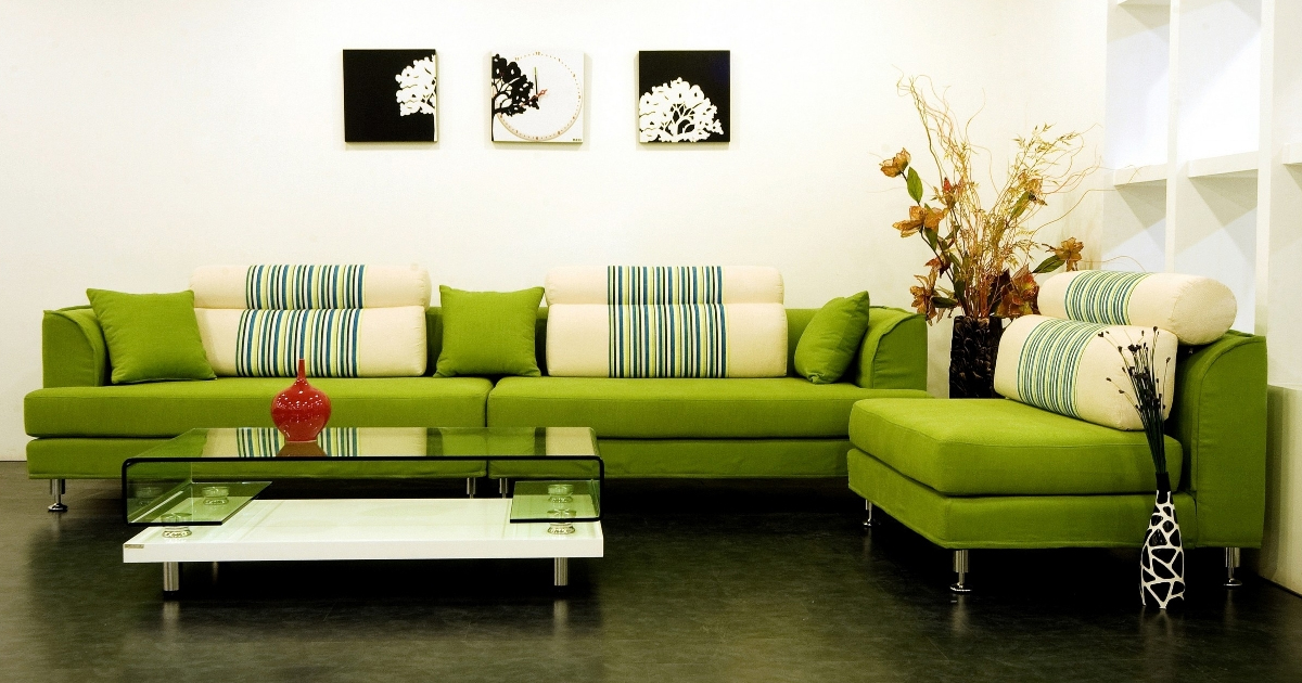 Styles in Green Sofa Design