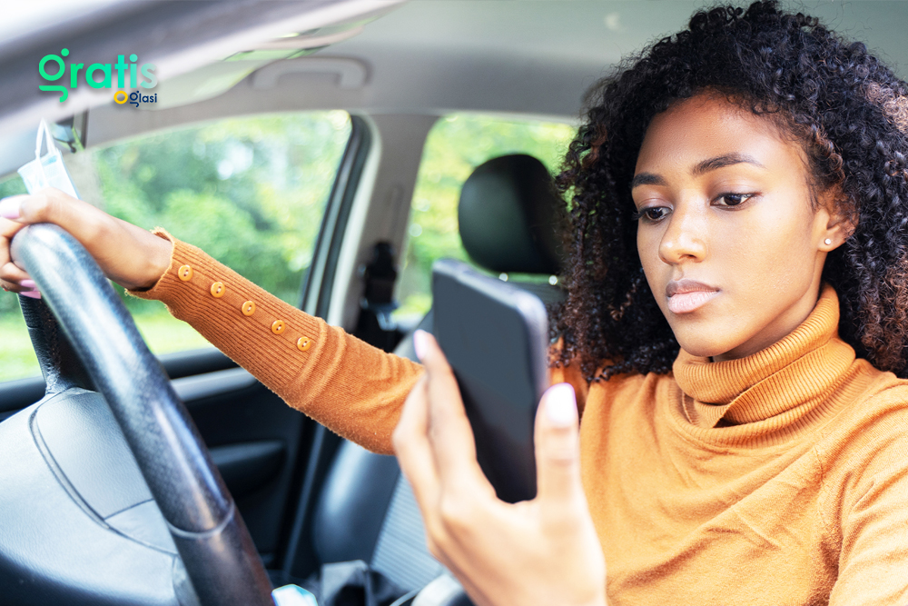 How to Save Money on Car Insurance for Young Drivers
